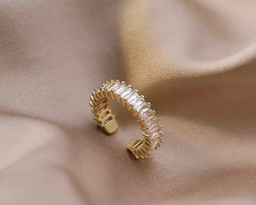 Diamonds Ring Gold
