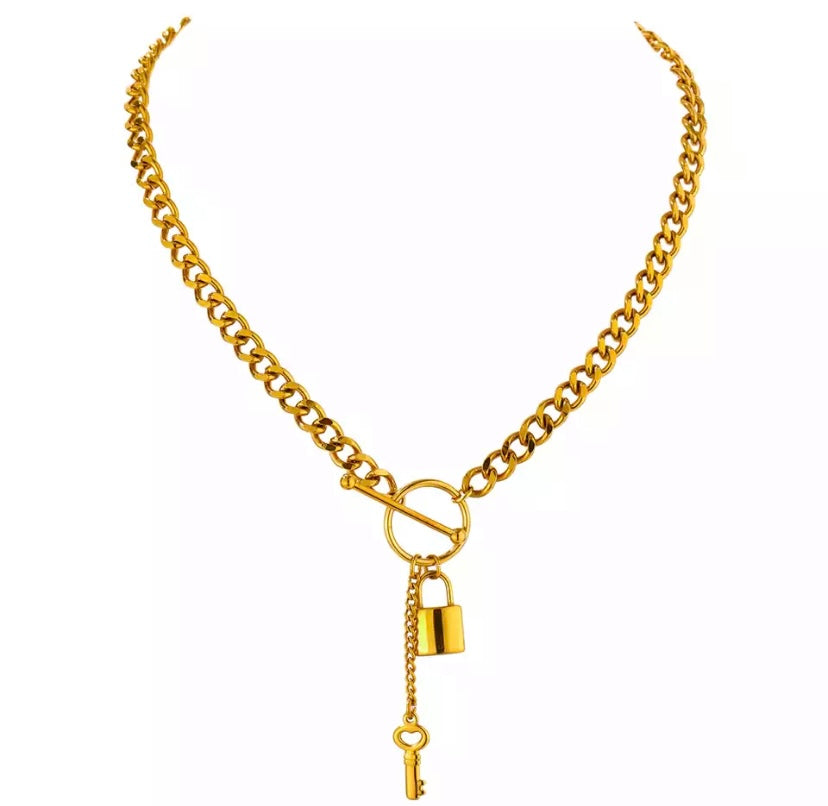 Gold Lock and Key chain